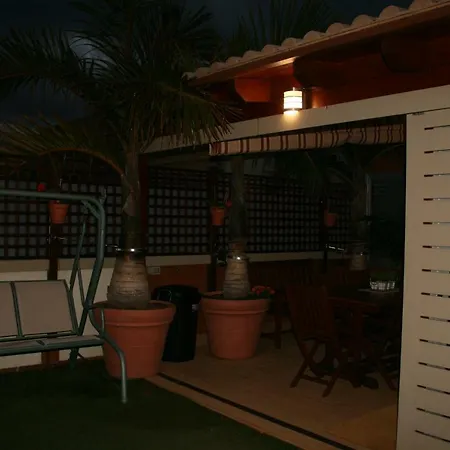 Apartment Vacacional Atico Frente Al Mar