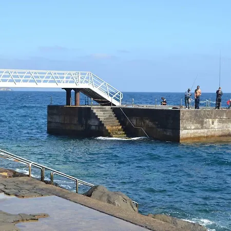 Vacacional Atico Frente Al Mar דירה